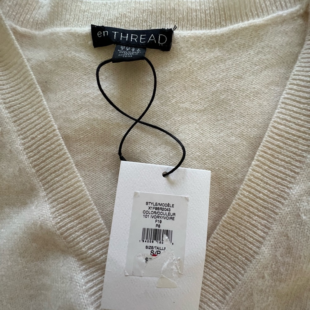 100% cashmere wool sweater excellent condition
